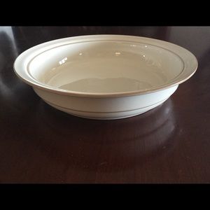 Lenox Chinastone Beige Pinstripe Open Vegetable